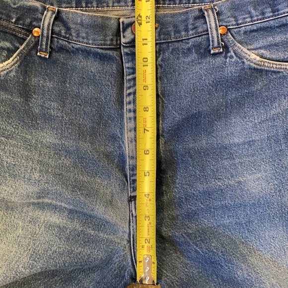 Vintage High Rise Wrangler Jeans - Picture 6 of 8